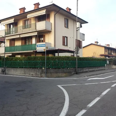 Apartment Airport Orio *