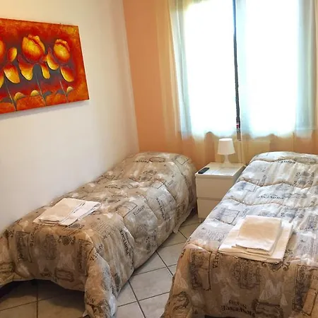 Apartment Airport Orio *